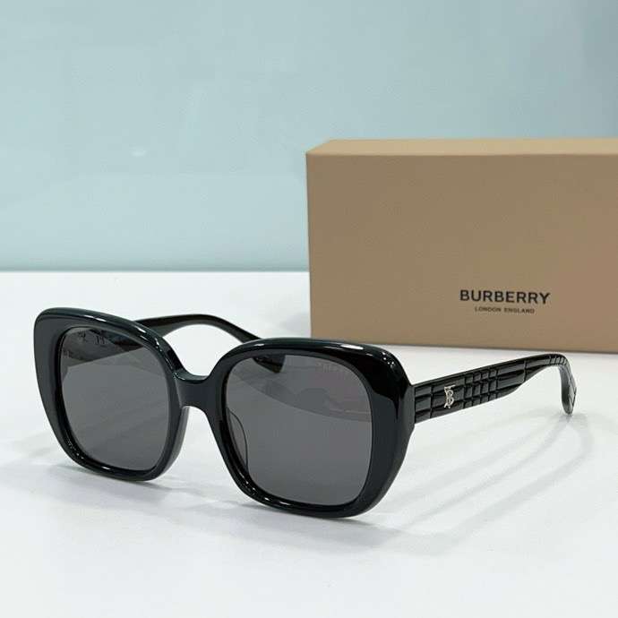Picture of Burberry Sunglasses _SKUfw55406816fw